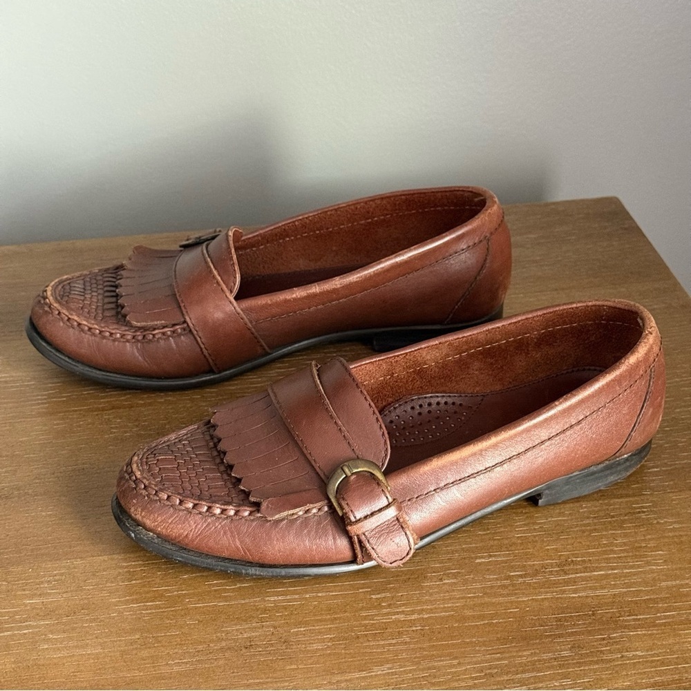 Bass Brown Leather Loafers with Fringe Detail Size 9M - Picture 4 of 12